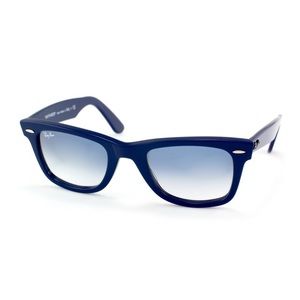 RAY-BAN Wayfarer Sunglasses